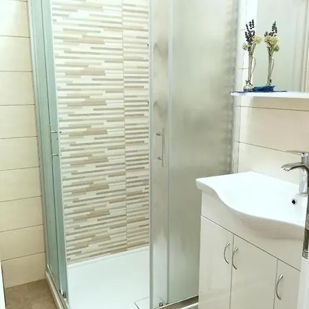 Apartma As Appartement Lesce (Upper Carniola)